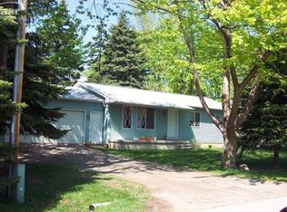 2405 Lincoln Manor Dr, Flint, MI 48507