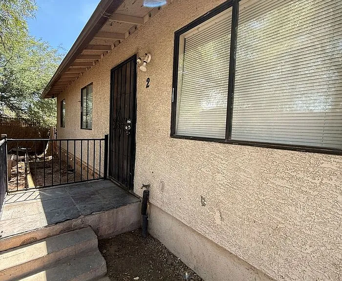 426 E Mohave Rd #2 — Photo 2