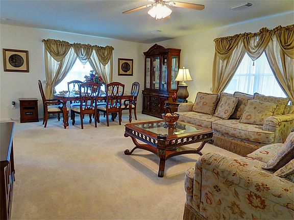 5th image of 14322 Hillard Green Ln