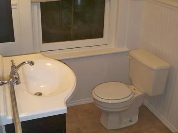 49 Booraem Avenue image 20 of 23