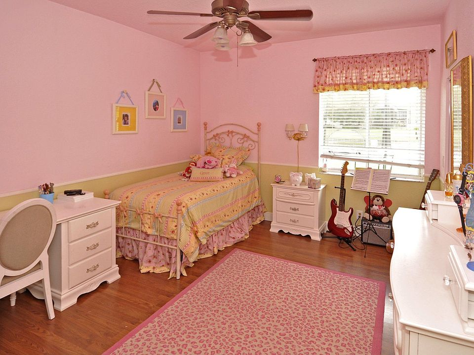 Bedroom Suite