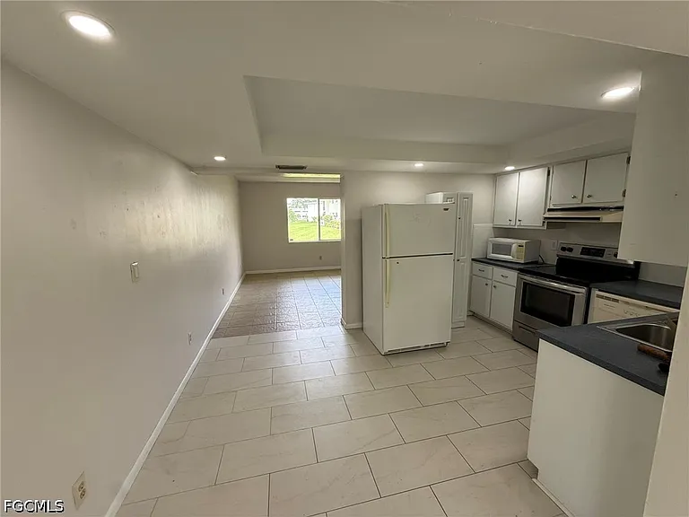 343 Joel Blvd #111 — Photo 16