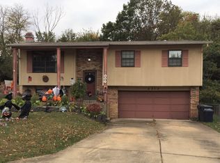 2313 Crystal Wood Dr, Arnold, MO 63010