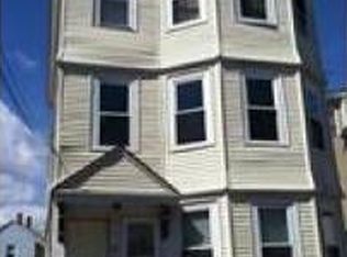 119 Pine St #2, Cambridge, MA 02139