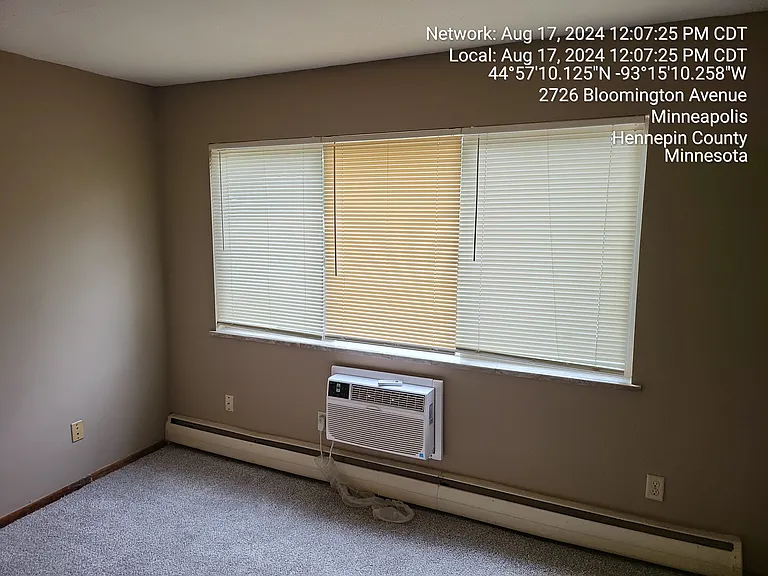 Powderhorn Park Apartments — Photo 6