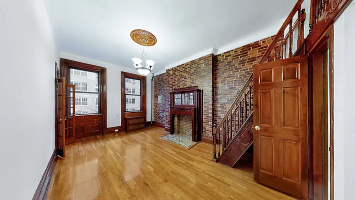 Rented by Douglas Elliman | media 10