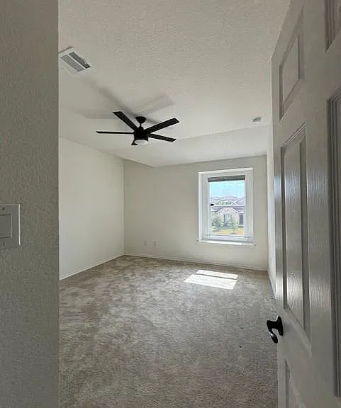 7925 Crystalbrook W — Photo 15