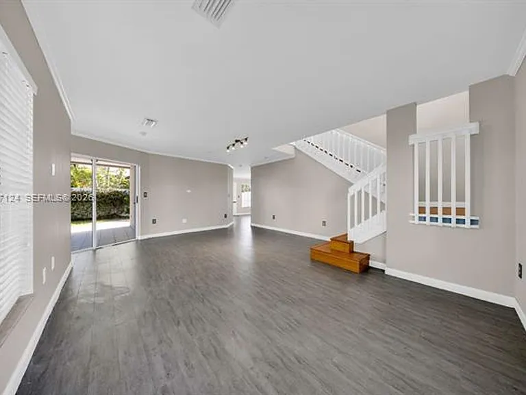11351 SW 63rd Ter — Photo 4