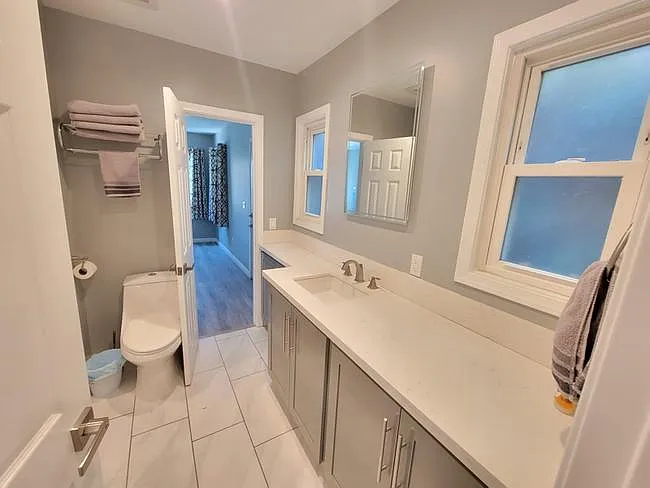 1415 Stearns Dr — Photo 17
