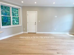 1 Morgan Pl, Newton, MA 02458