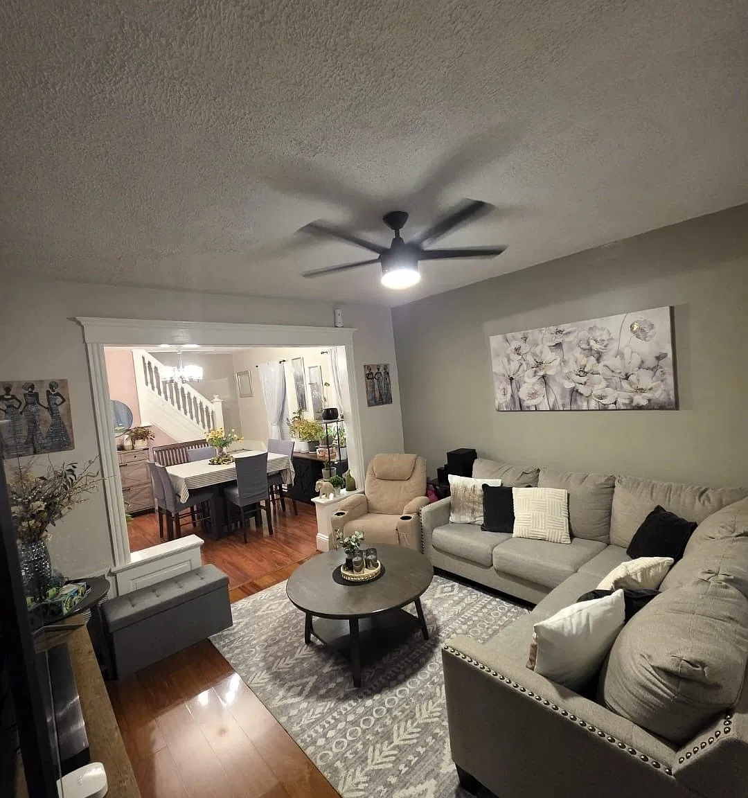 4 bed, 1.5 bath, 1344 sqft, $2,200 — Photo 2