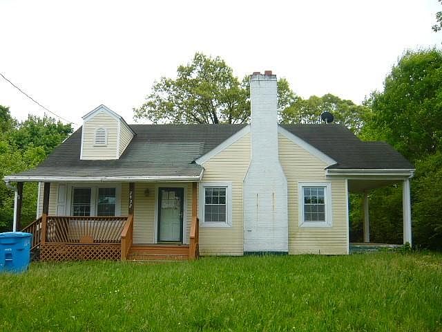 1st image of 2932 Grand Ave NW