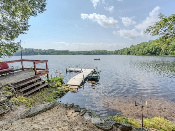 149 Merrill Road, Strafford, NH 03884