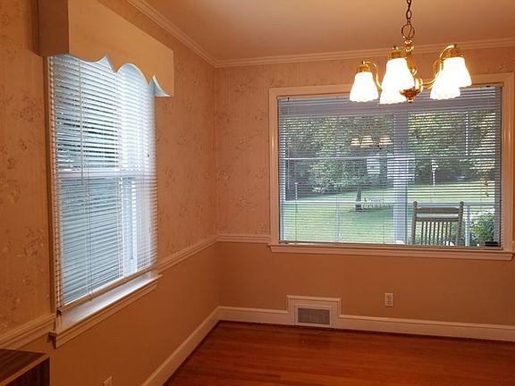 3rd image of 306 Hairston St