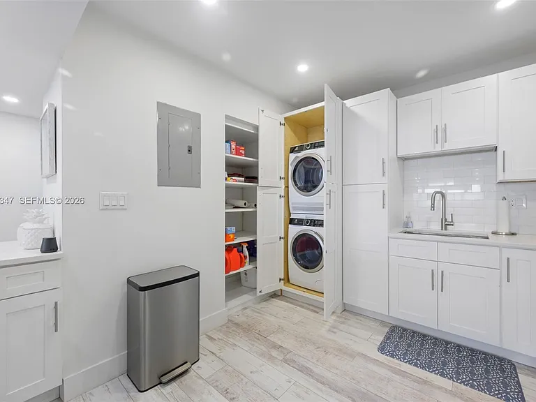 3725 S Ocean Dr #924 — Photo 9