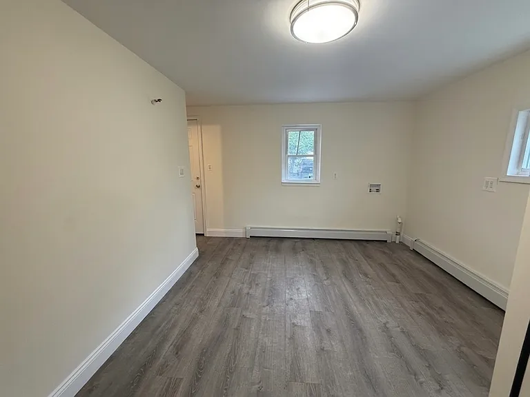 728 Ann St #728 — Photo 5
