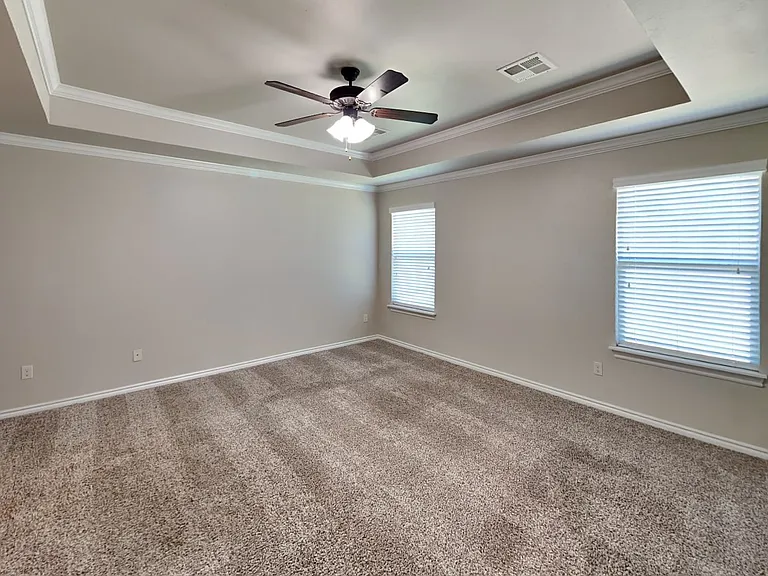 725 Dusty Trl — Photo 11