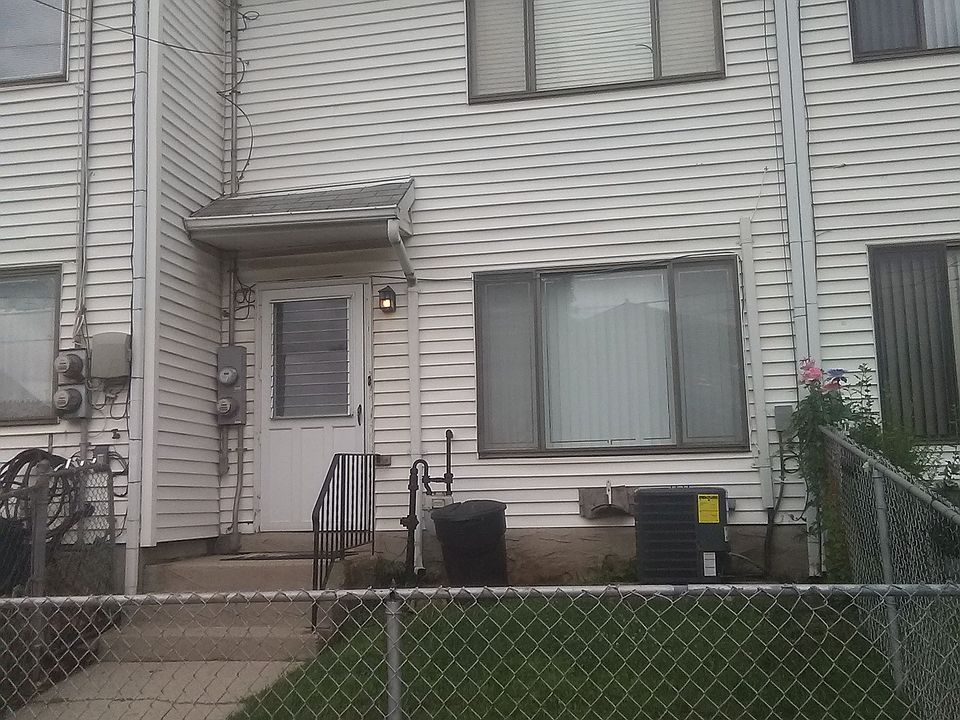 1st image of 410 Weser Ave