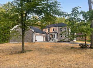 3320 N Pine Song Dr, Martinsville, IN