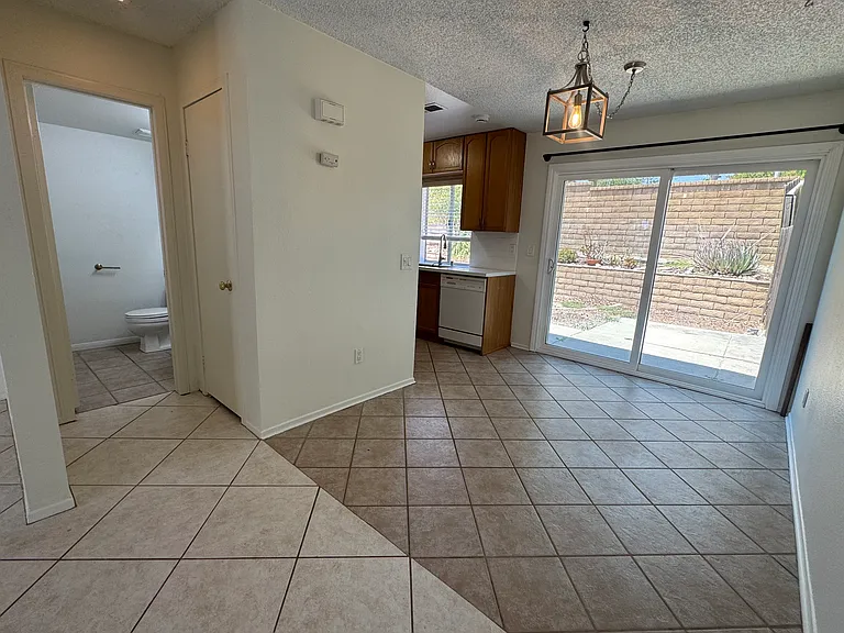 12340 Daisy Ct — Photo 5