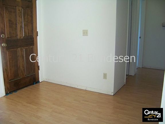 3rd image of 1405 Morning Glory Dr