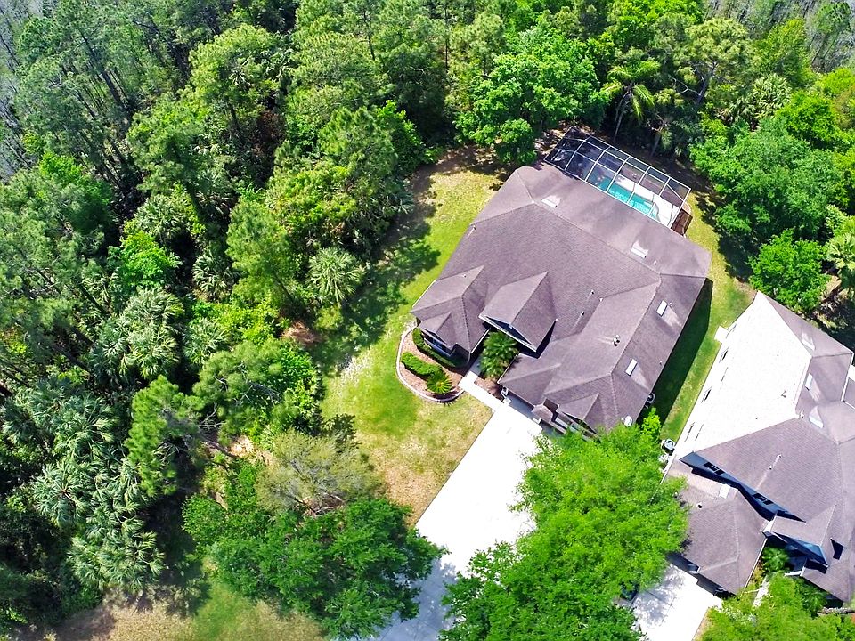 1st image of 19218 Autumn Woods Ave