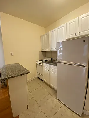 Rented by Landmark Resources | media 9