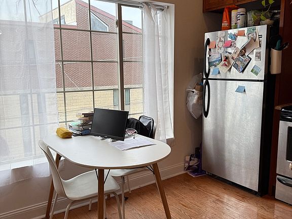 4th image of 1427 Fitzwater St Floor 3D