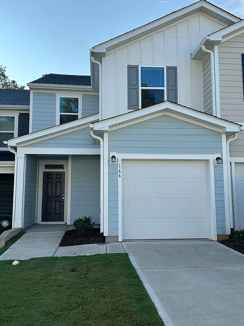 Mebane — Photo 1