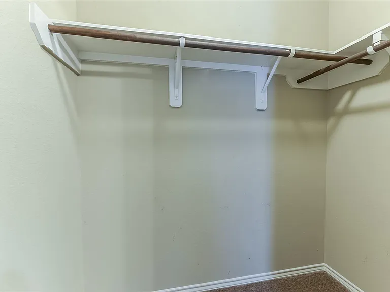 248 Clementine Ct — Photo 34