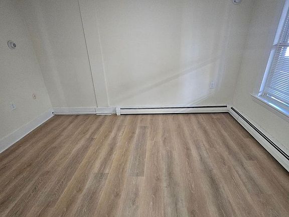 5th image of 80 Essex Ave #5