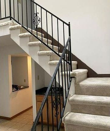 3rd image of 724 Vouray Dr #D
