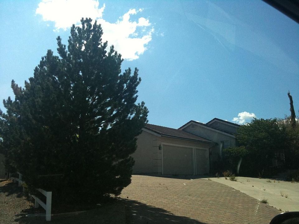 2nd image of 1220 Flanders Rd