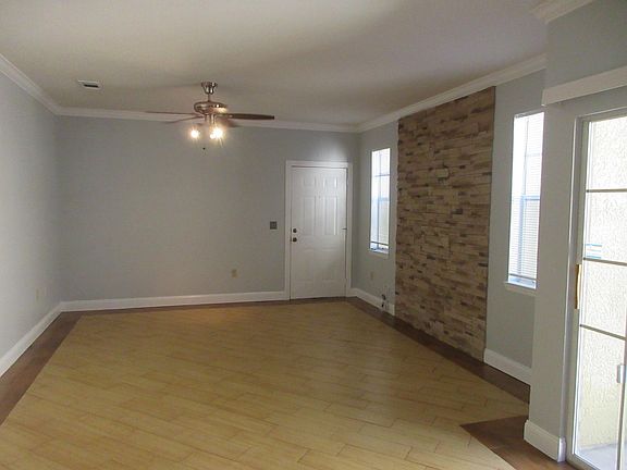 2nd image of 114 Vista Verdi Cir Unit 224