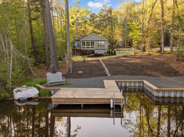 775 Sagamore Dr, Louisburg, NC 27549