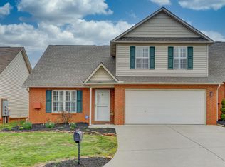 2243 Cartmill Dr, Powell, TN 37849