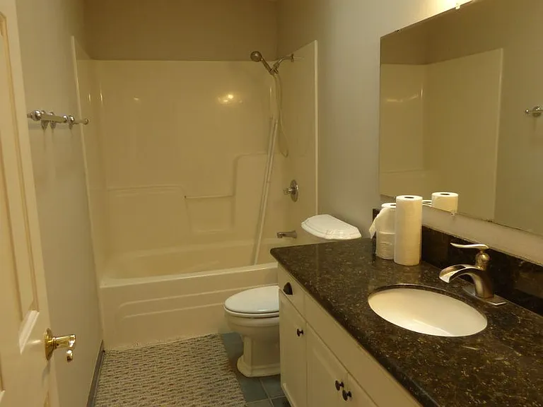 4592 Indian Earth Ct NE — Photo 15