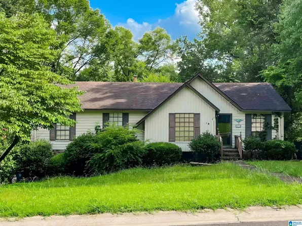 1631 Viking Dr, Birmingham, AL 35235