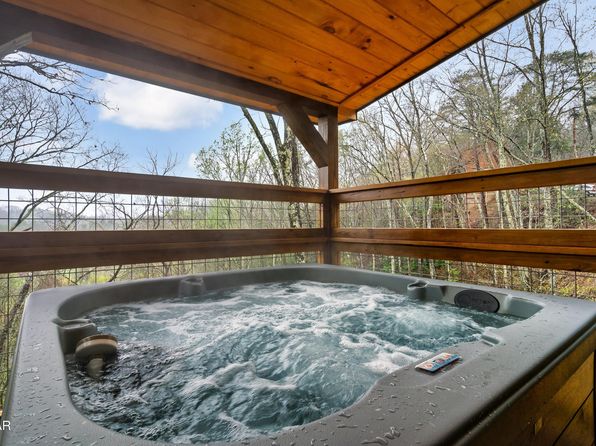 Chinquapin Dr, Sevierville, TN 37862