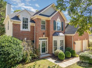 16018 Lavenham Rd, Huntersville, NC 28078