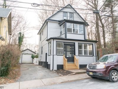 90 Park Ter, West Orange, NJ, 07052