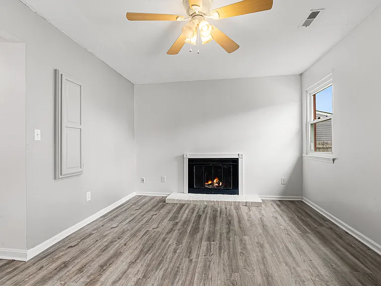 3423 Club House Rd — Photo 14