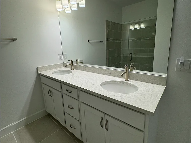 4082 Sonoma Oaks Cir — Photo 7