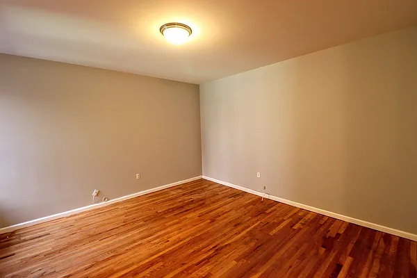 Rented by Abba Realty Associates INC | media 26