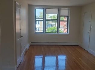 11 Victory Rd APT 33, Dorchester, MA 02122