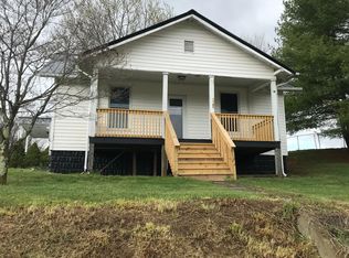 1965 Snider Ln, Pulaski, VA 24301