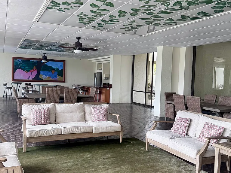 Lunalilo Home Rd — Photo 17