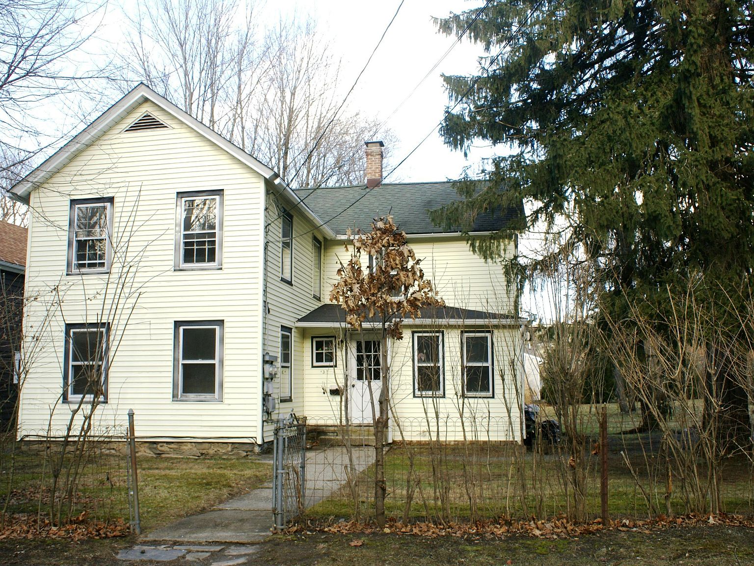 135 Sawkill Ave, Milford, PA 18337 Zillow