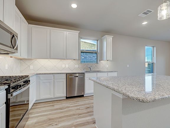 7th image of this home