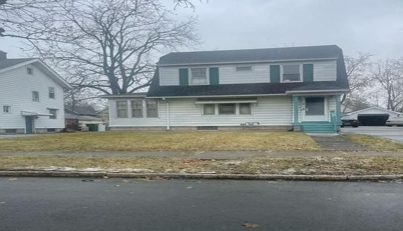 1st image of 38 Turner St